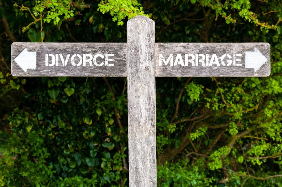 If-you-are-ready-for-divorce-there-are-signs